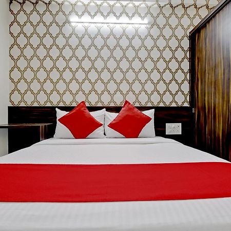 Oyo Flagship Varcity Pearl Near Nexus Mall Koramangala Bangalore Exterior photo